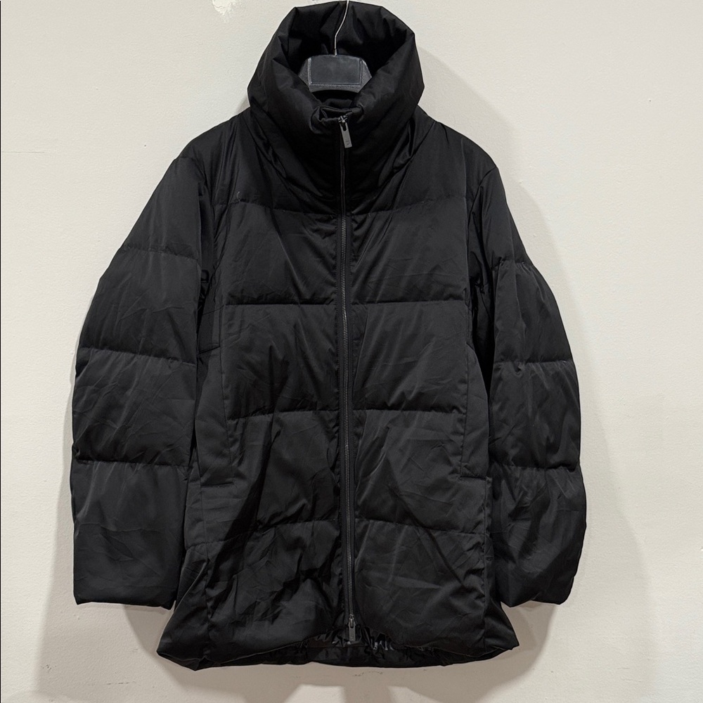Uniqlo J+ Black Puffer Jacket Small
